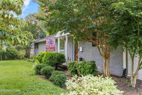 3506 Garden Drive, Knoxville, TN 37918