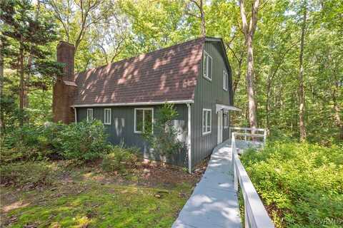 18729 Carson Rd, Dinwiddie, VA 23841