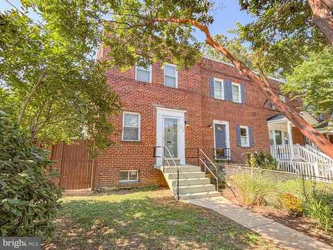 425 LAVERNE AVE, ALEXANDRIA, VA 22305