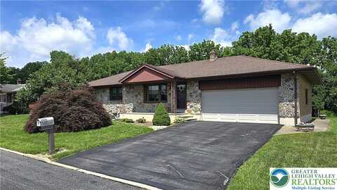 3845 Rosewood Lane, White Hall, PA 18052