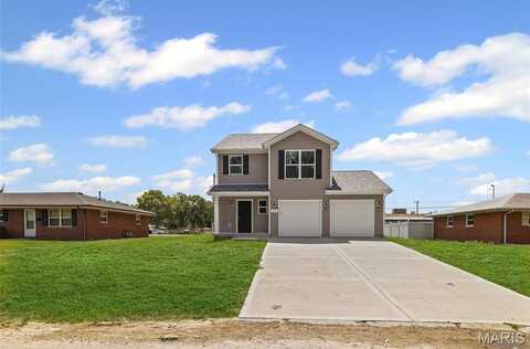 24 Queensway Drive, Belleville, IL 62226