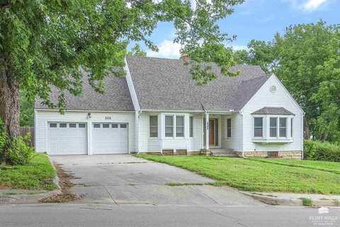 222 W Ash Street, Junction City, KS 66441