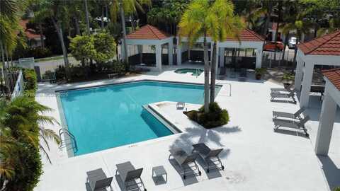 9257 NW 9th Pl, Plantation, FL 33324