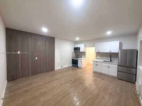 7734 Abbott Ave, Miami Beach, FL 33141