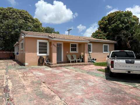 8621 NW 35th Ct, Miami, FL 33147