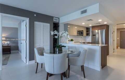 9261 E Bay Harbor Dr, Bay Harbor Islands, FL 33154