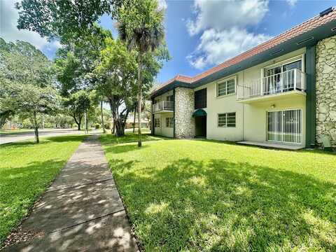 6530 Lake Patricia Dr, Miami Lakes, FL 33014