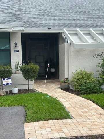 10872 Lake Front Pl, Boca Raton, FL 33498