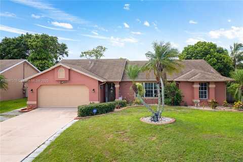 652 SW Prado Ave, Port Saint Lucie, FL 34983