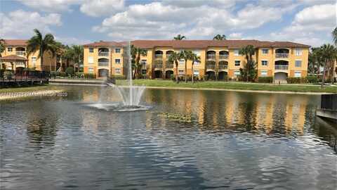 9640 NW 2nd St, Pembroke Pines, FL 33024