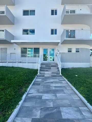 7125 Bonita Dr, Miami Beach, FL 33141