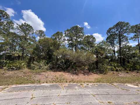 322 James Irwin, Labelle, FL 33935