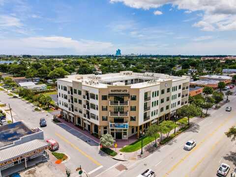 4100 SW 64th Ave, Davie, FL 33314
