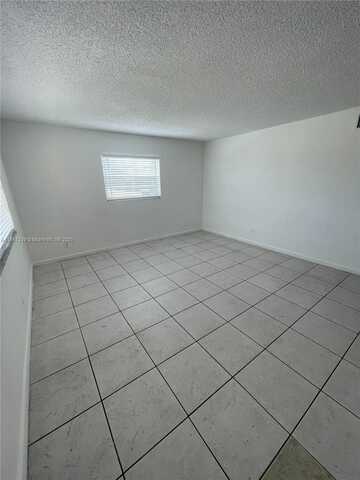 6034 SW 37th St, Miramar, FL 33023