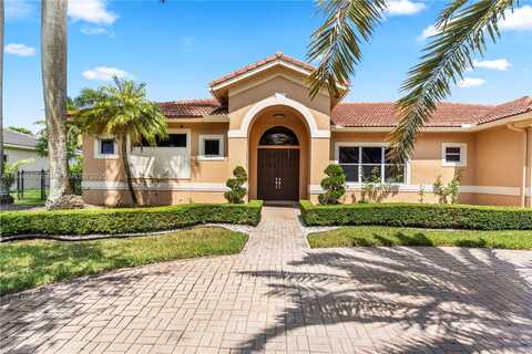 4074 SW 140th Ave, Davie, FL 33330