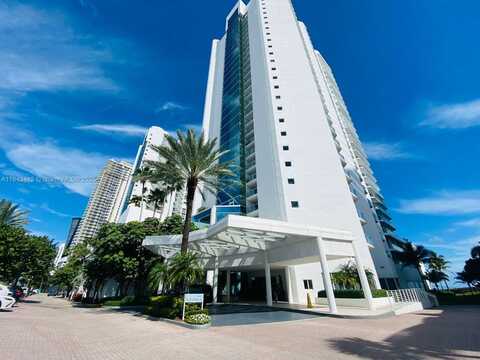 16445 Collins Ave, Sunny Isles Beach, FL 33160