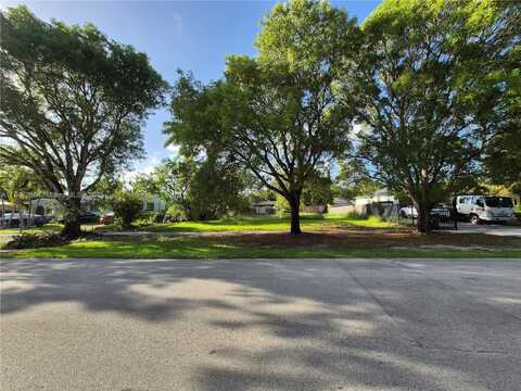 710 SW 7th St, Florida City, FL 33034