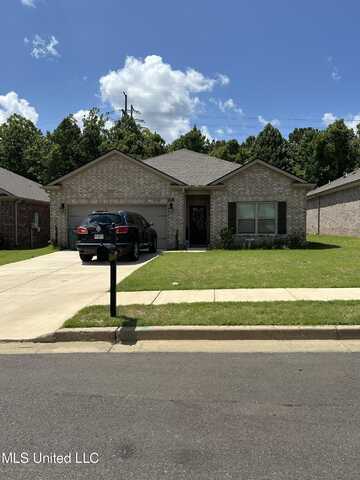 8781 Mary Francis Drive, Southaven, MS 38671
