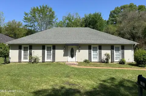 105 Honeysuckle Lane, Ridgeland, MS 39157