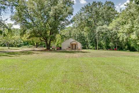 5925 Scotland Road, Bentonia, MS 39040