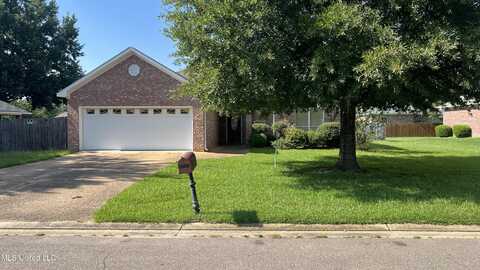 204 Prewitt Circle, Richland, MS 39218
