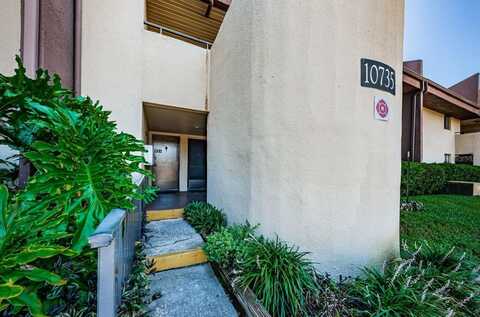 10735 VILLAGE CLUB CIRCLE N, Saint Petersburg, FL 33716