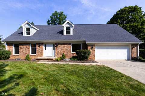 1036 Goldfinch Road, Columbus, IN 47203