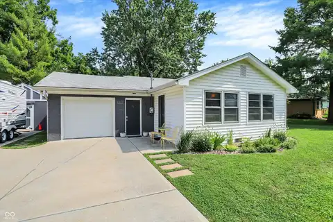 420 Glenn Drive, Greenwood, IN 46142