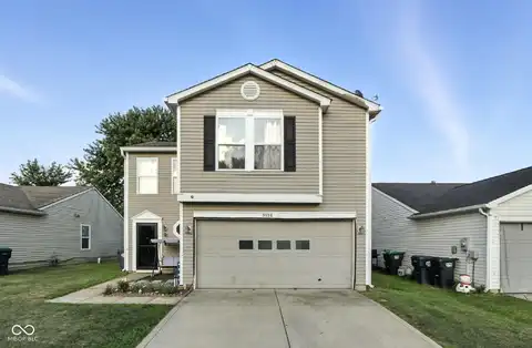 2525 Summerwood Lane, Greenwood, IN 46143