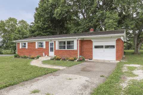 8025 W Sycamore Road, Fairland, IN 46126