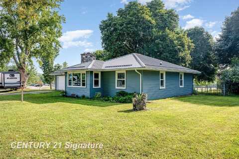 319 S M-18, Gladwin, MI 48624