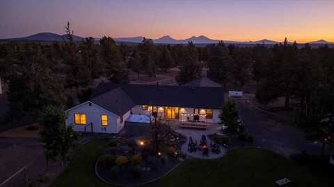 4800 NW 57th Street, Redmond, OR 97756