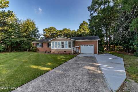 1970 Hullwood Drive, Kinston, NC 28504
