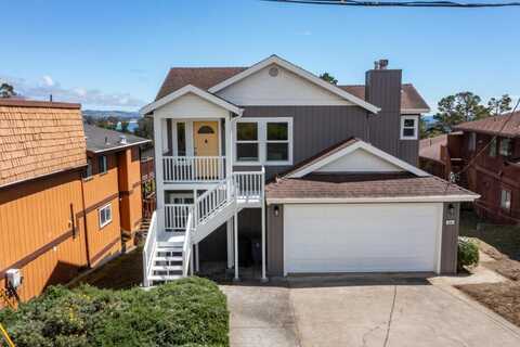 838 Columbus ST, EL GRANADA, CA 94019