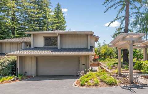 700 Sand Hill CIR, Menlo Park, CA 94025