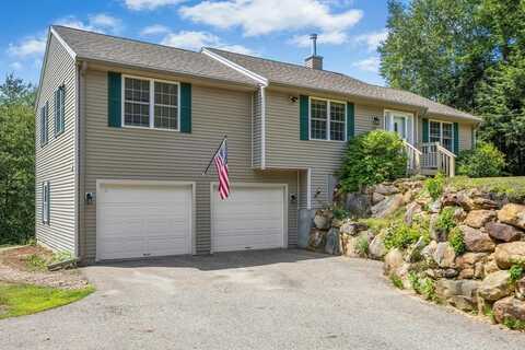 23 Geordie Lane, Hubbardston, MA 01452