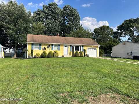 315 Constitution Drive, Forked River, NJ 08731