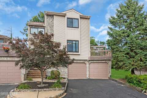 3 Redberry Court, East Brunswick, NJ 08816