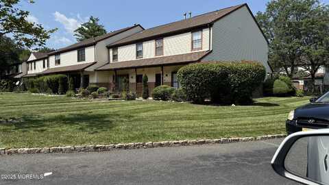 1124 Staghorn Drive, North Brunswick, NJ 08902