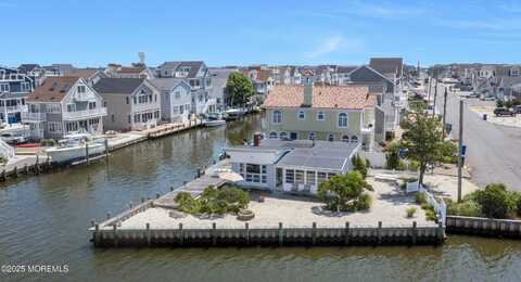 448 Eisenhower Avenue, Seaside Heights, NJ 08751