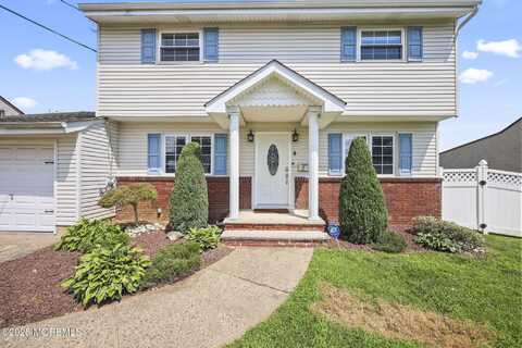 4 Thomas Street, Old Bridge, NJ 08857