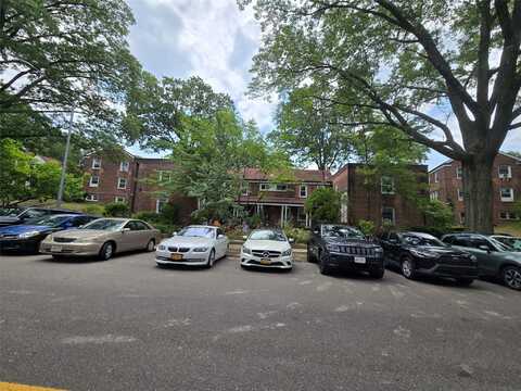 150-14 Geothals Avenue, Briarwood, NY 11432