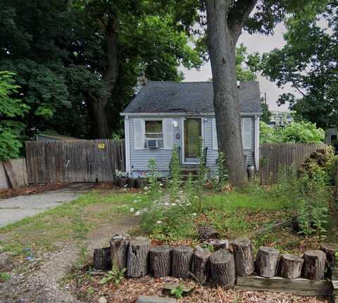 109 Wyona Avenue, Brookhaven, NY 11784
