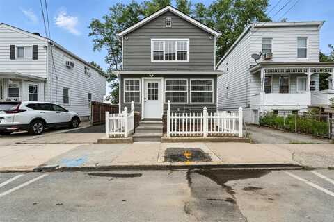 61 Howard Street, Sleepy Hollow, NY 10591