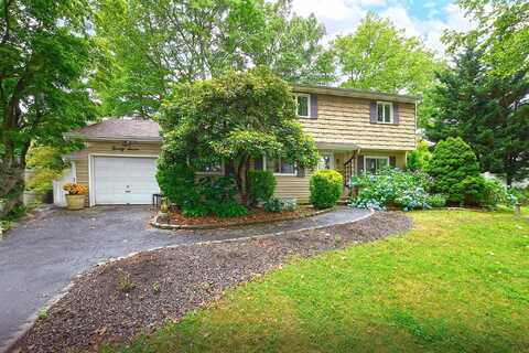27 Newtown Lane, Melville, NY 11747