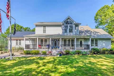 20 N Bernstein, Manorville, NY 11949