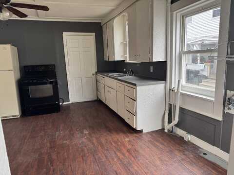 12 Gold Street, Waterville, ME 04901