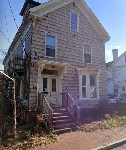 10 Walker Street, Portland, ME 04102