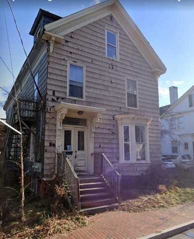 10 Walker Street, Portland, ME 04102