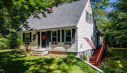 12 Beliveau Road, Rumford, ME 04276